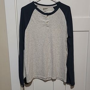 Mens Large - Arizona Jeans Co - Fog white cross stitch with blue long sleeve tee